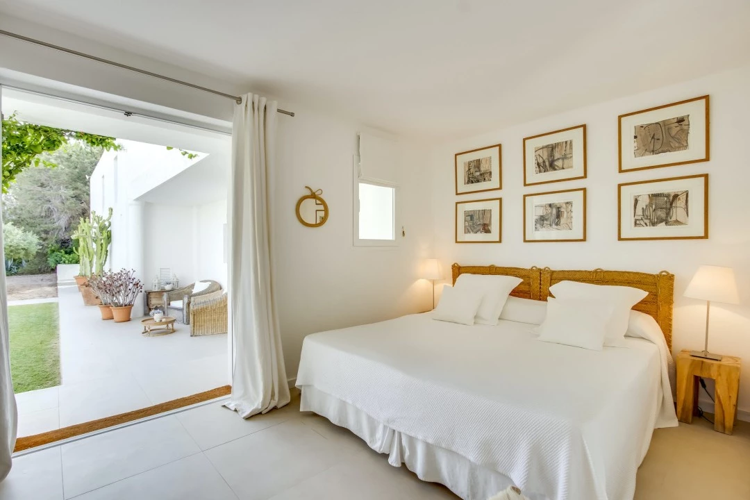 1681371922-Luxury real estate Ibiza to rent villa can Can Elisabeth spain property bedroom 6.webp